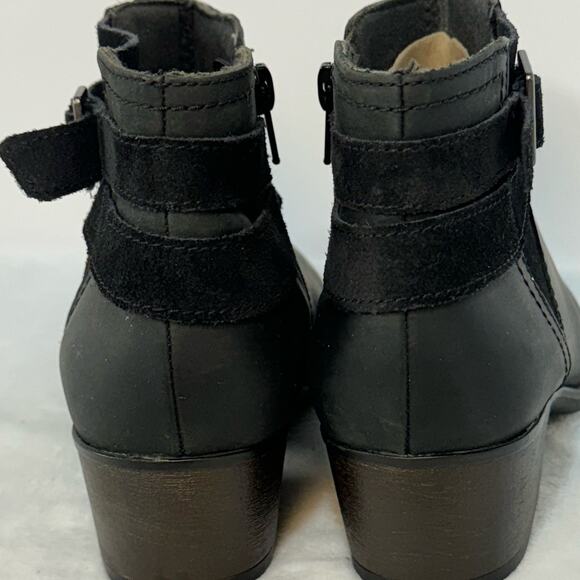 Clarks Adreena Show Black Leather Side Zip Buckle Comfort Ankle Bootie Women 6 - Picture 10 of 13